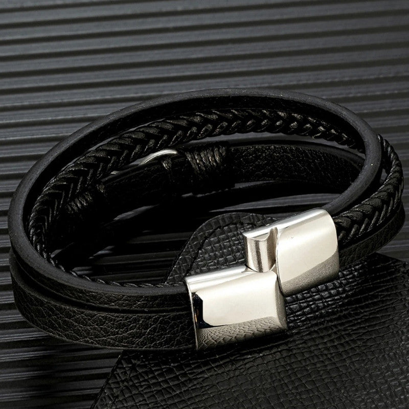 Trending Leather Multi Layered Bracelet For Boys And Men (1 Pack 1 Bracelet)