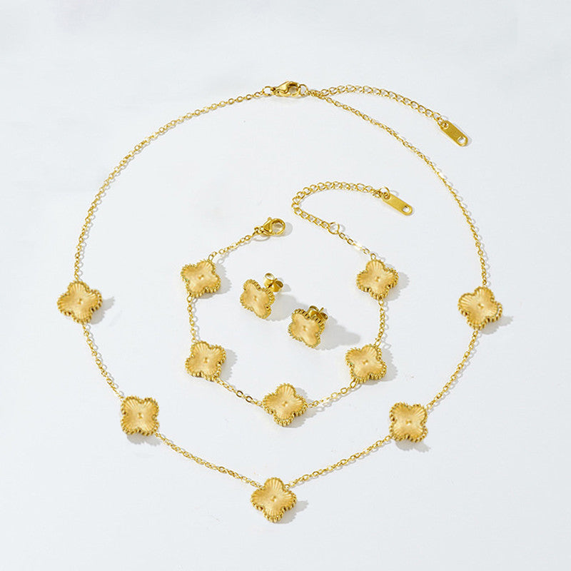 Stainless Steel Gold Plated Set Of Gold Anti Tarnish Clover Jewellery Set For Girls And Women