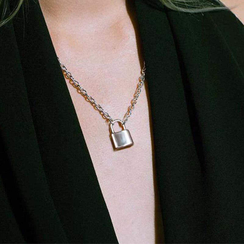 Glitzy Lock Design Silver Plated Chain Necklace For Women - MySmartBazaar