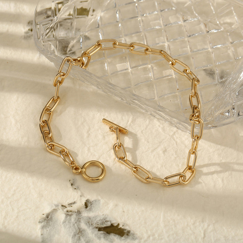 Amazing Lock Bold Gold Plated Necklace For Women - MySmartBazaar