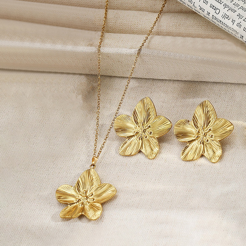 Gold Plated Anti Tarnish Floral Themed Jewellery Set For Girls Women