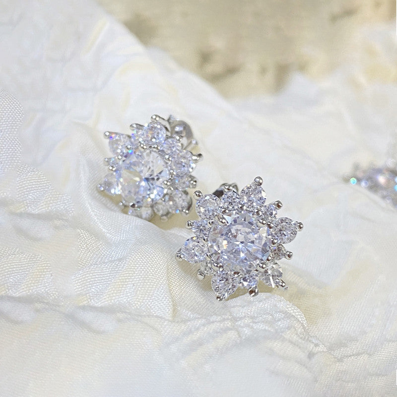 Silver Plated Stainless Steel Anti Tarnish Floral Stud Earrings For Women