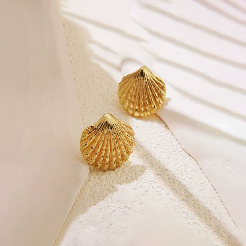 Gold-Plated Anti Tarnish Stainless Steel Shell Shaped Stud Earrings