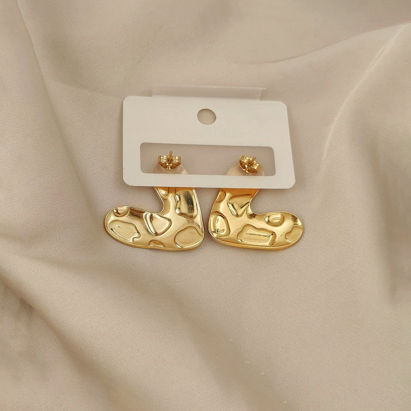 Gold-Plated Anti Tarnish Stainless Steel Heart Themed Earrings