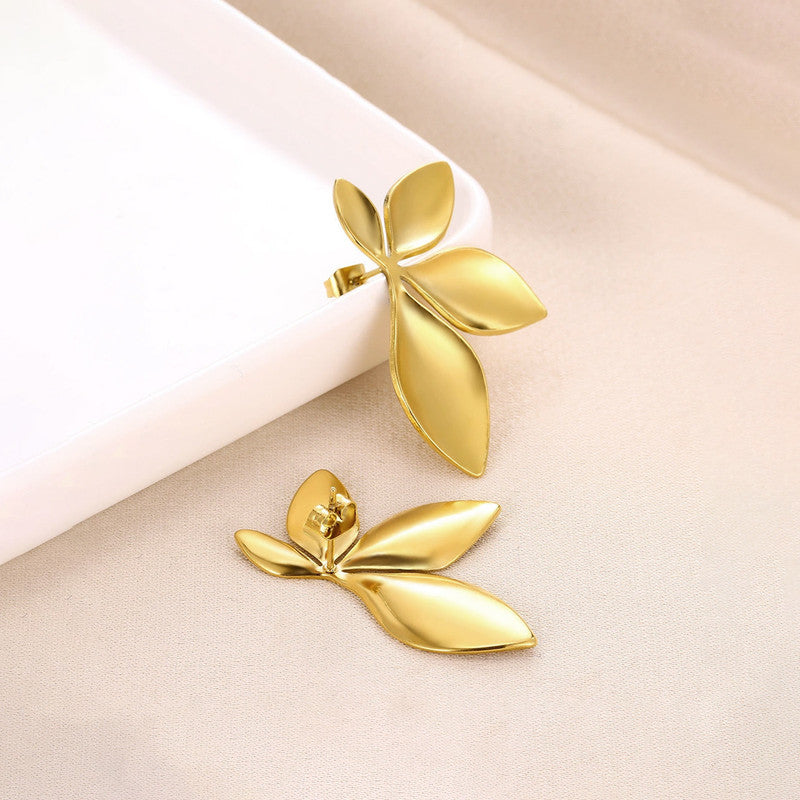 Gold Plated Anti Tarnish Floral Themed Earrings For Girls Women