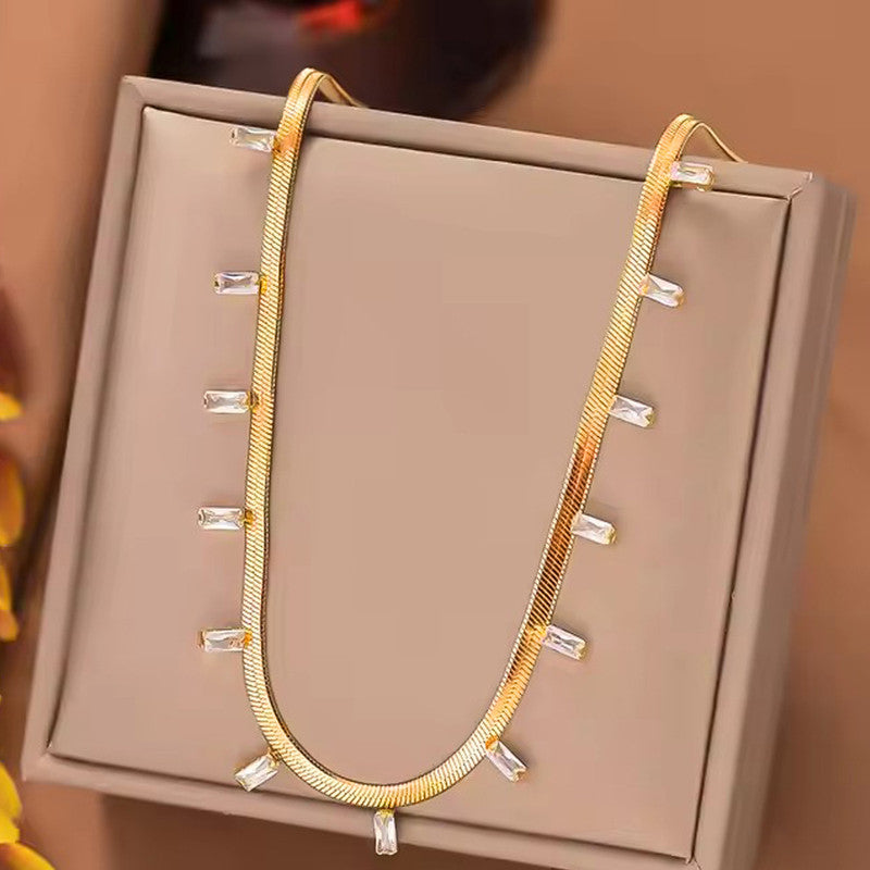 Gold Plated Stainless Steel Anti Tarnish Snake Chain Gold Stone Studded Necklace