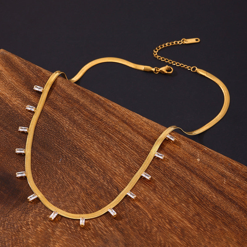Gold Plated Stainless Steel Anti Tarnish Snake Chain Gold Stone Studded Necklace