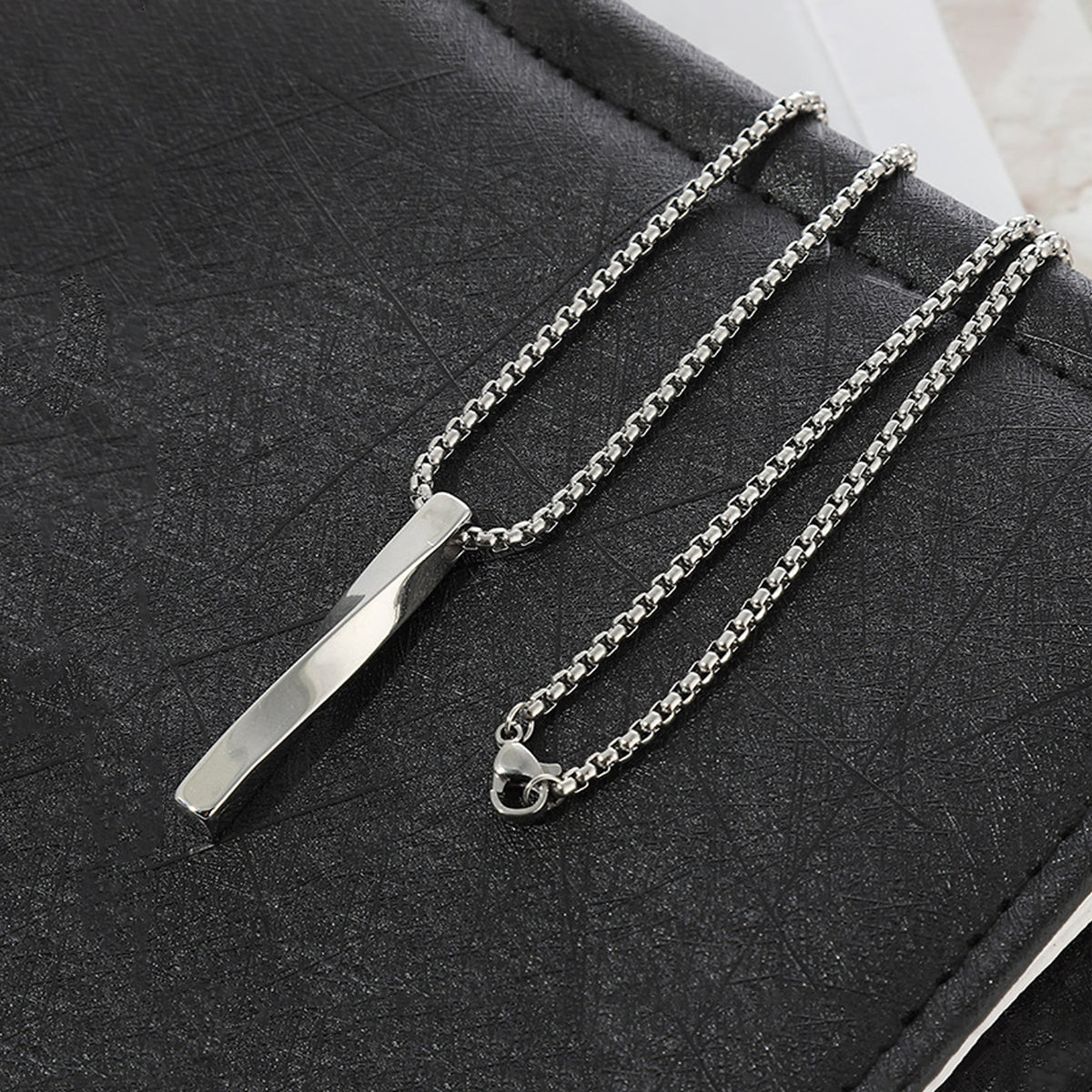 Silver Plated Stainless Steel Anti Tarnish Twisted Bar Shaped Hip Hop Party Pendant