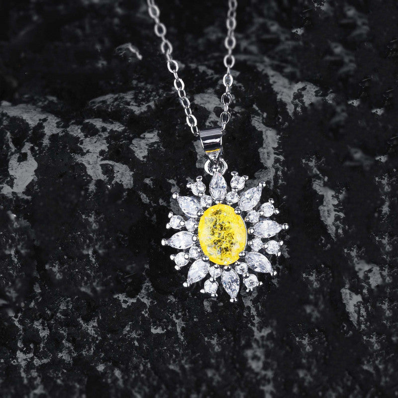 Silver Plated Stainless Steel Anti Tarnish Yellow CZ studded Floral Pendant