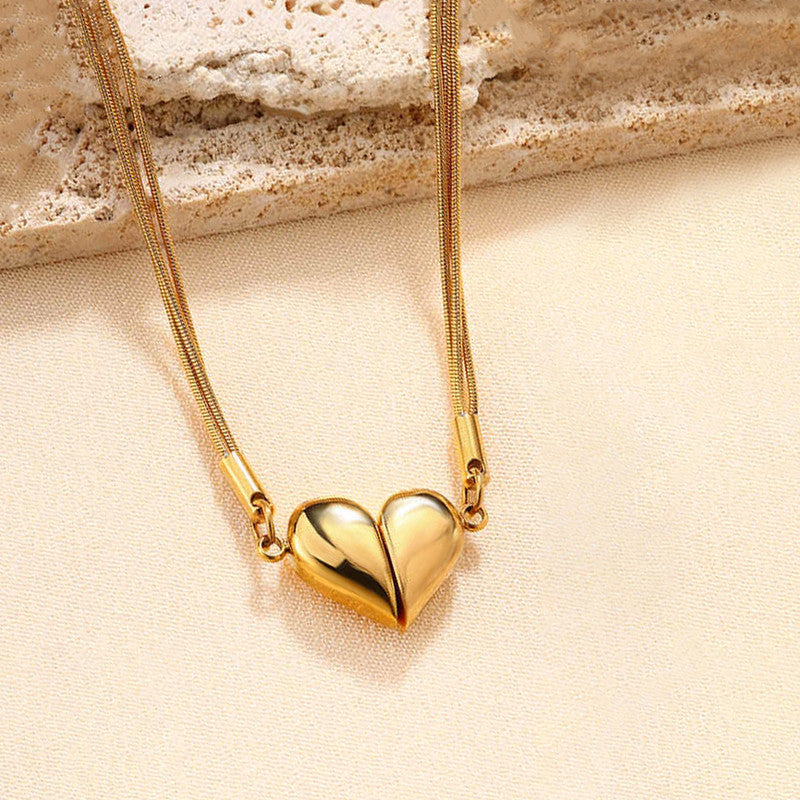 Gold Plated Anti Tarnish Stainless Steel Heart themed Separable Magnet Pendant