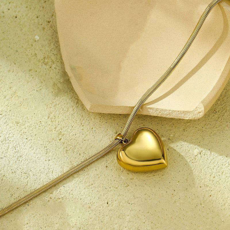 Gold Plated Anti Tarnish Stainless Steel Heart Themed Pendant