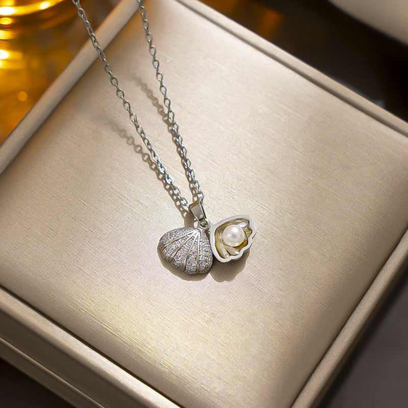 Silver Plated Anti Tarnish American Diamond Studded Shell Shaped Pendant