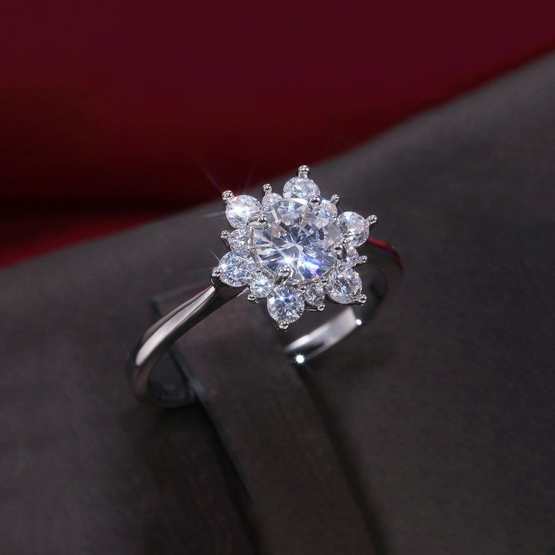 Silver Plated Stainless Steel Anti Tarnish Floral Finger Ring For Women