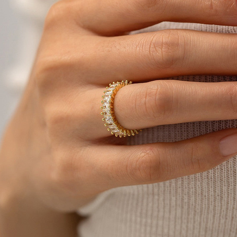 Gold Plated Stainless Steel Anti Tarnish White Adjustable Finger Ring For Women