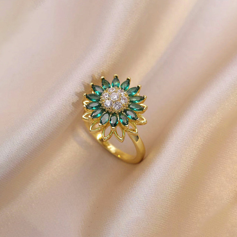 Gold Plated Star Shaped Green Rotatable Adjustable Ring