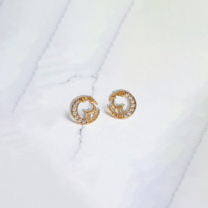 Xuping Jewelry Gold-Plated Deer Themed AD Studded Contemporary Stud Earrings