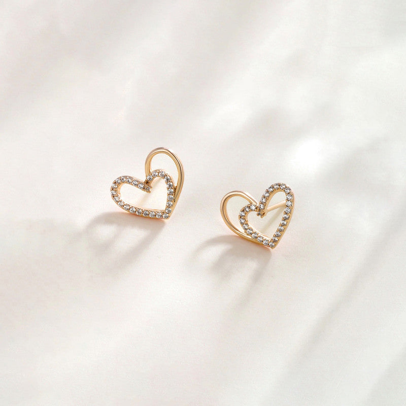 Xuping Jewelry Gold-Plated Heart Themed AD Studded Stud Earrings