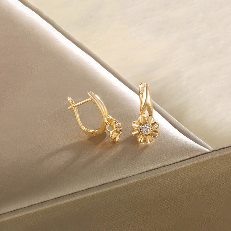 Xuping Jewelry Gold-Plated Gold Toned AD Studded Floral Hoop Earrings