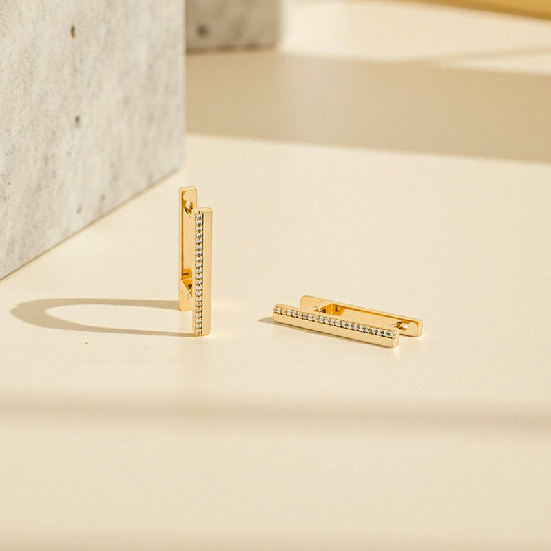 Xuping Jewelry Gold Plated Contemporary Geometric AD Studded Hoop Earrings