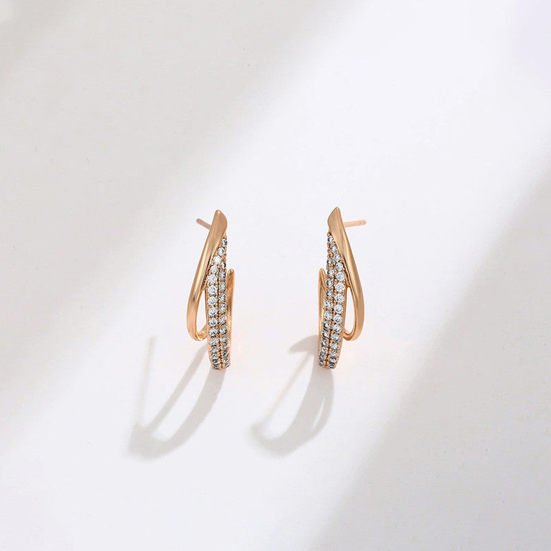 Xuping Jewelry Gold Plated Contemporary Moon Shaped AD Studded Half Hoop Earrings