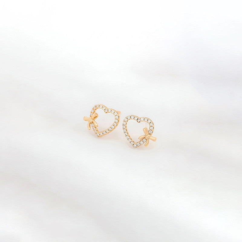 Xuping Jewelry Gold-Plated Heart Themed AD Studded Stud Earrings