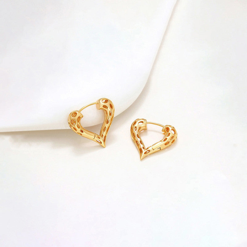 Xuping Jewelry Gold Plated Gold Toned Heart Themed Contemporary Hoop Earrings