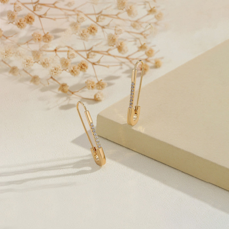 Xuping Jewelry Gold-Plated Safety Pin Shaped AD Studded Drop Earrings