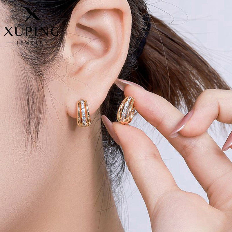 Xuping Jewelry Gold-Plated Gold Toned AD Studded Hoop Earrings