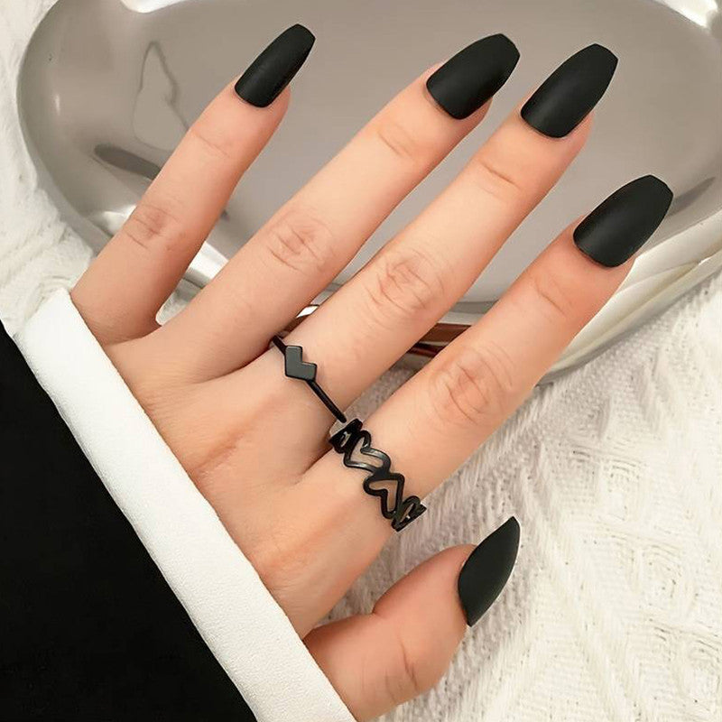 Black-Plated Heart-Themed Ring Pack of 2 For Women - MySmartBazaar