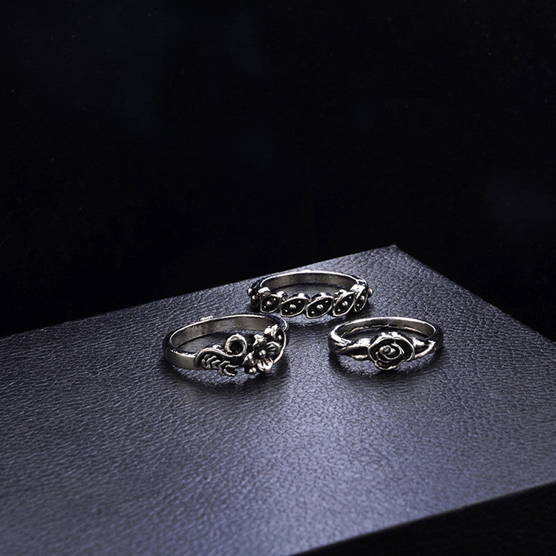 Trendy Floral Crown Multi Designs Silver Rings Set of 15 Mixed Sizes For Women - MySmartBazaar