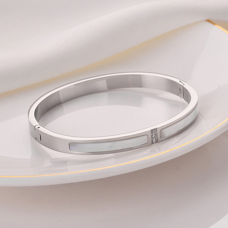 Stainless Steel Silver Plated Mother of Pearls Contemporary Anti-Tarnish Bracelet For Women - MySmartBazaar