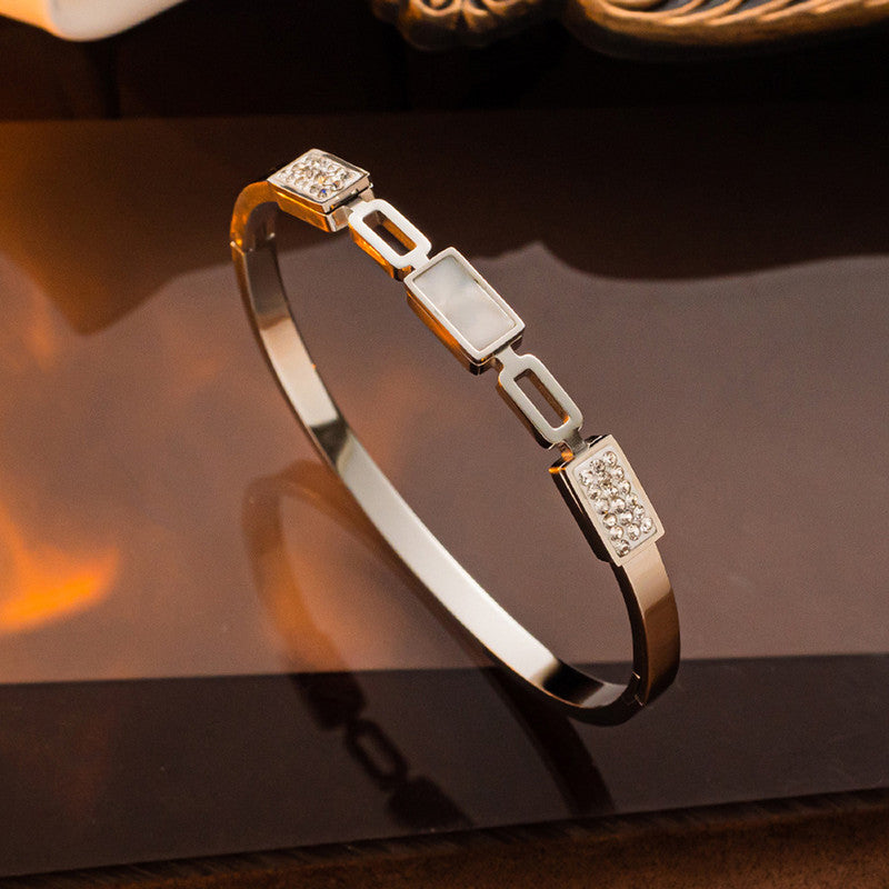 Stainless Steel Gold Plated Mother of Pearls Geometric Anti-Tarnish Bracelet For Women - MySmartBazaar