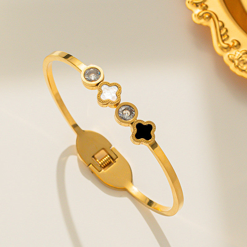 Stainless Steel Gold Plated Mother of Pearls Leaf Clover Anti-Tarnish Bracelet For Women - MySmartBazaar