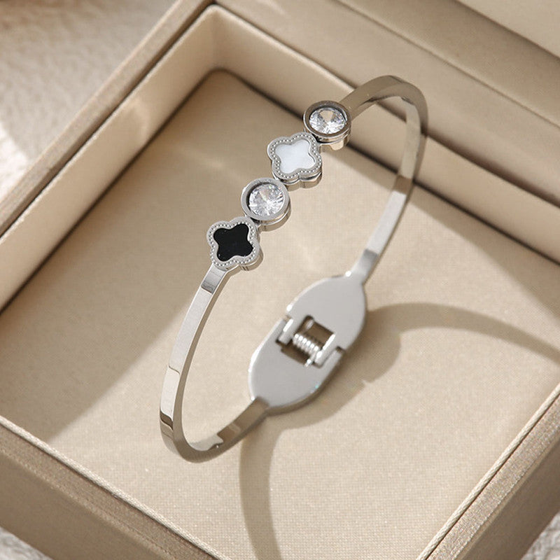 Stainless Steel Silver Plated Mother of Pearls Leaf Clover Anti-Tarnish Bracelet For Women - MySmartBazaar