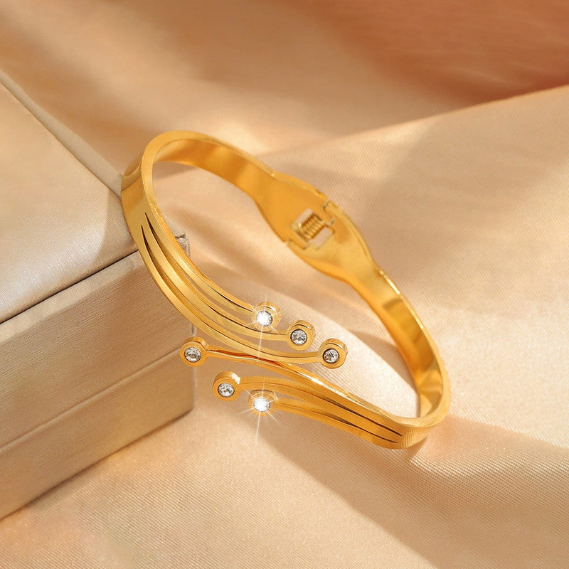 Gold Plated Stainless Steel Contemporary Anti Tarnish Geometric Bracelet