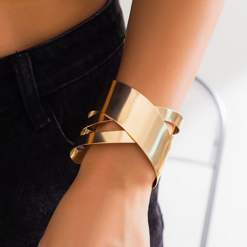 Gold-Plated Bangle-Style Cuff Bracelet For Women And Girls