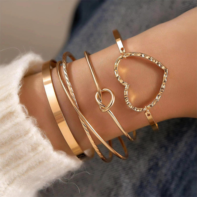 Gold Plated Set Of 4 Charm Bracelet for Women And Girls