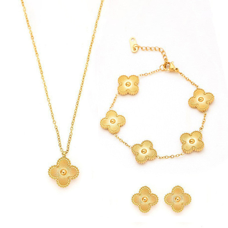 Stainless Steel Gold Plated Set Of Gold Anti Tarnish Clover Jewellery Set For Girls And Women