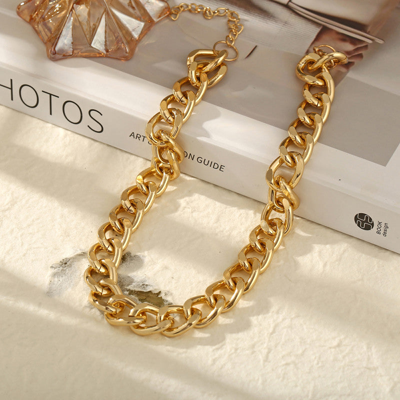 Tantalizing Gold Plated Necklace For Women/Girls