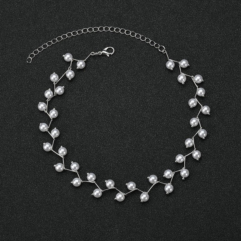 Pearl Studded Single Layer Silver Plated Necklace Jewellery For Women