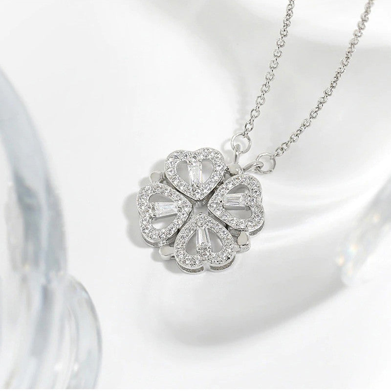 Silver Plated Clover Design AD Openable Magnetic Pendant