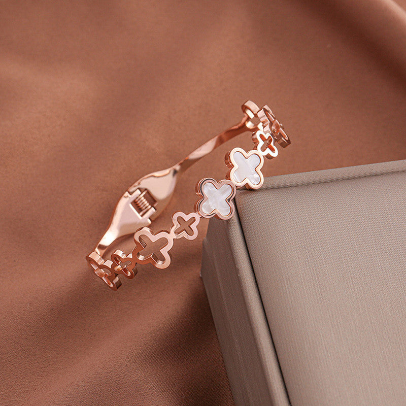 Rose Gold-Plated Anti Tarnish Clover Themed Charm Bracelet