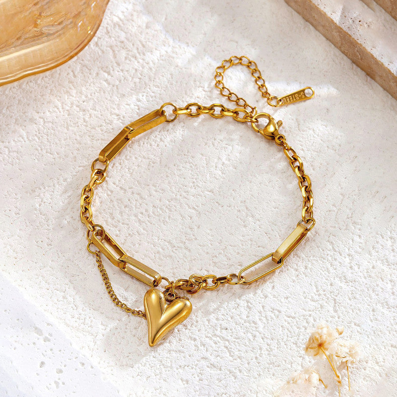 Gold-Plated Anti Tarnish Heart Themed Charm Bracelet