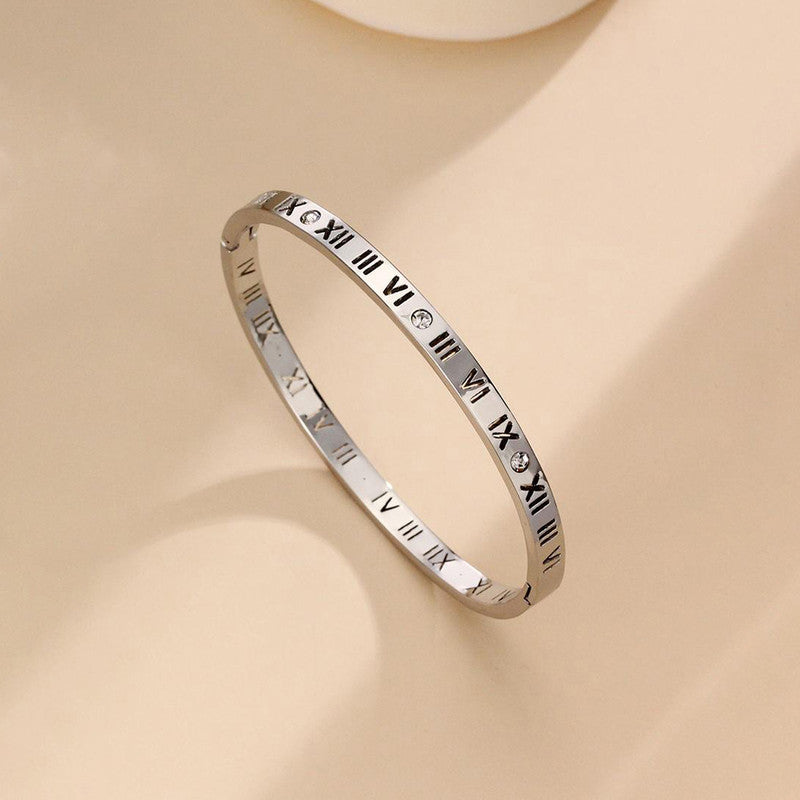 Silver-Plated AD Bangle-Style Anti Tarnish Roman Numerals Bracelet