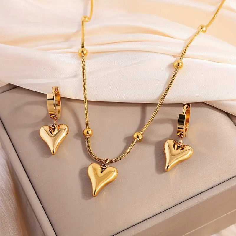 Gold-Plated Anti Tarnish Heart Themed Jewellery Set