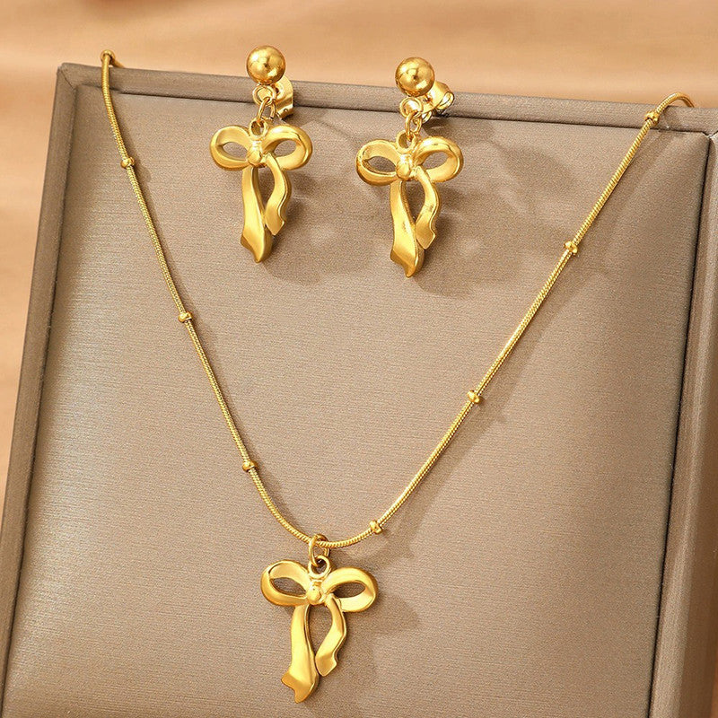 Gold-Plated Stainless Steel Anti Tarnish Infinity Bow Pendant Set