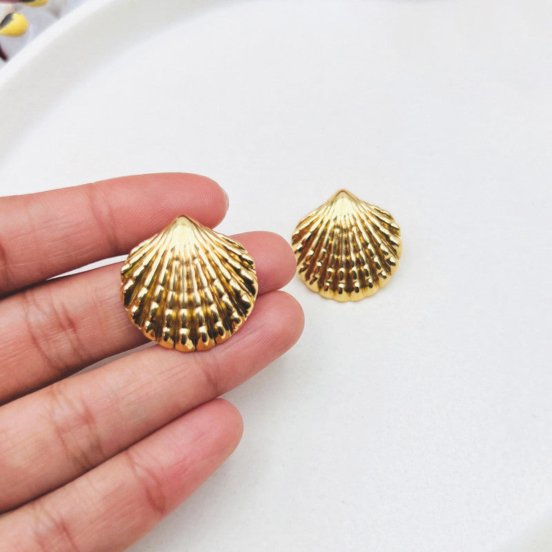 Gold-Plated Anti Tarnish Stainless Steel Shell Shaped Stud Earrings