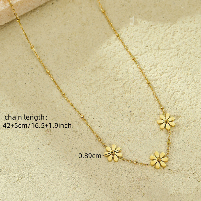 Gold-Plated Anti Tarnish Floral Themed Pendant