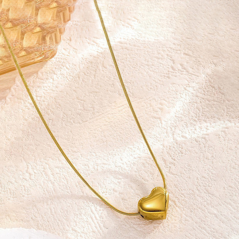 Gold-Plated Anti Tarnish Heart Themed Pendant