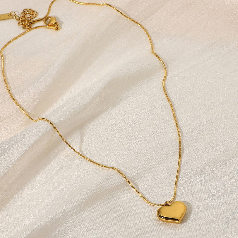 Gold-Plated Anti Tarnish Heart Themed Pendant